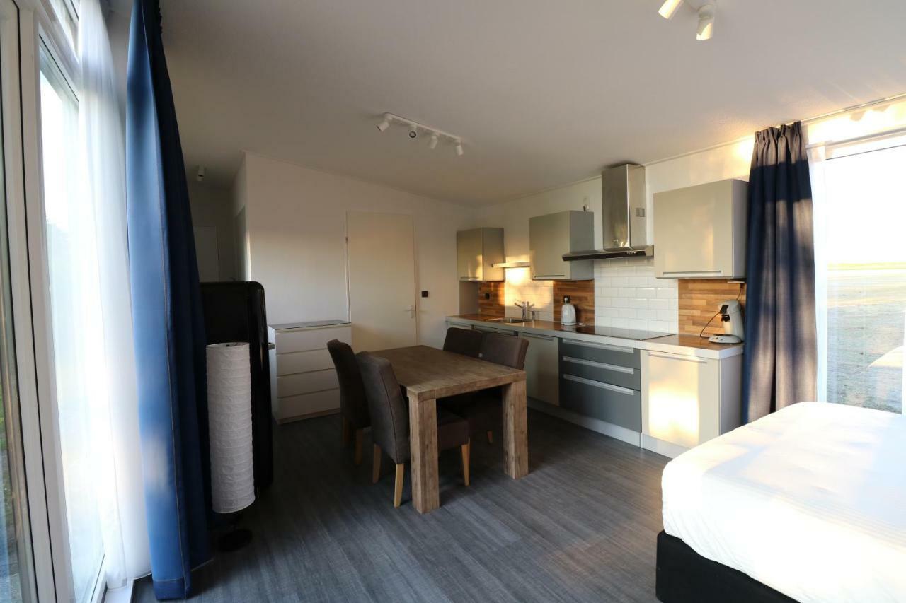 Waegen Uus Apartamento Wolphaartsdijk Exterior foto
